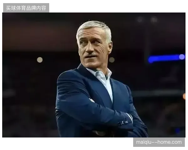 德尚对左后卫位置仍存疑虑，老将迪涅的入选或为防线提供更多经验